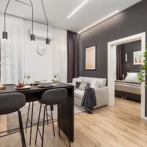  Apartamento Saint Vitus With Balcony
